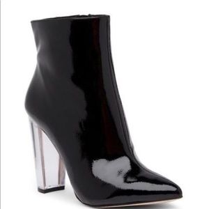 Bootie Jessica Simpson. Worn once 5.5